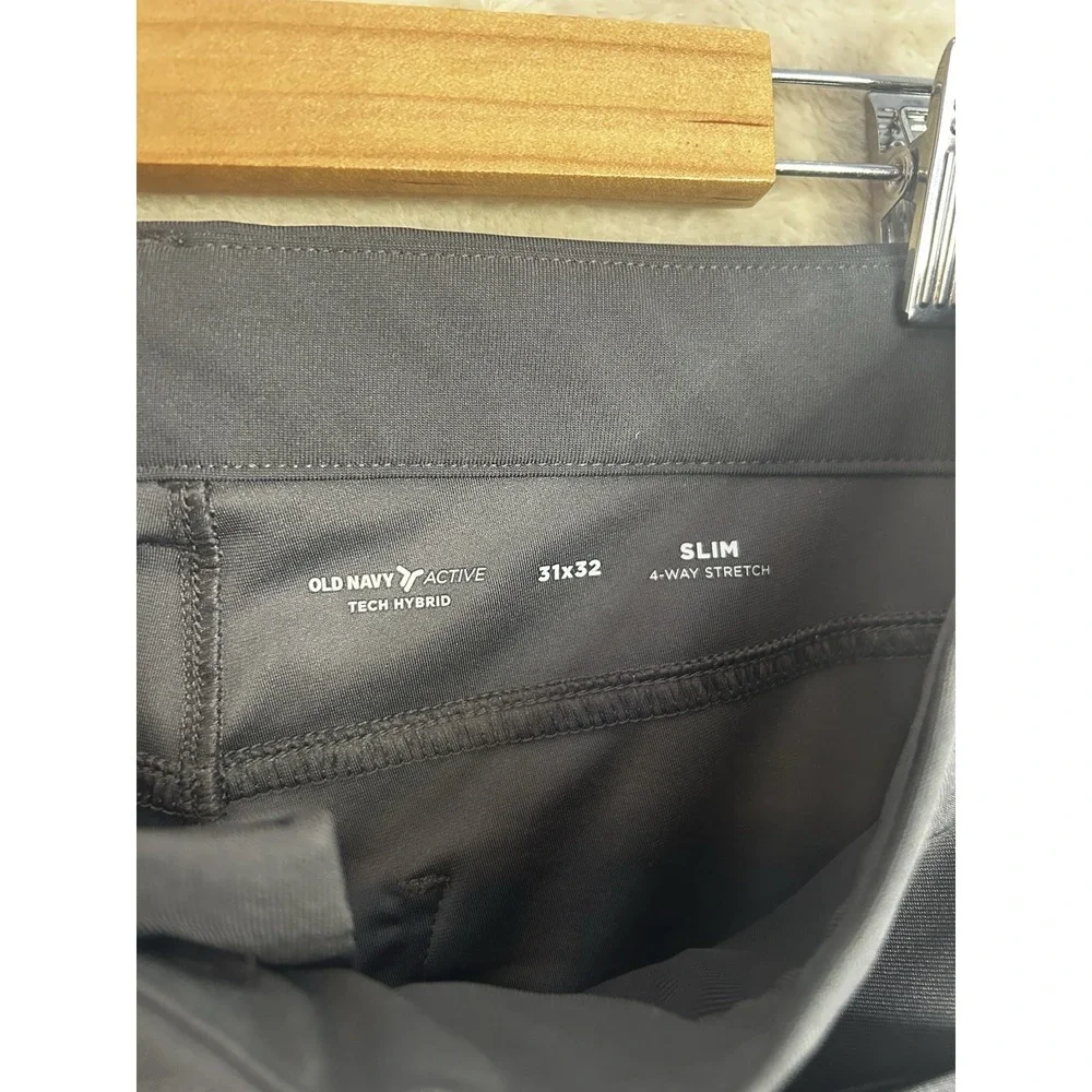 Old Navy Active Tech Hybrid Slim Pants Mens 31x32 Gray 4-Way Stretch Performance